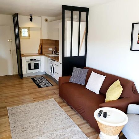 אנטיב Bel Appartement A 50M De La Plage, 2 Pieces Climatisees, Parking Prive מראה חיצוני תמונה